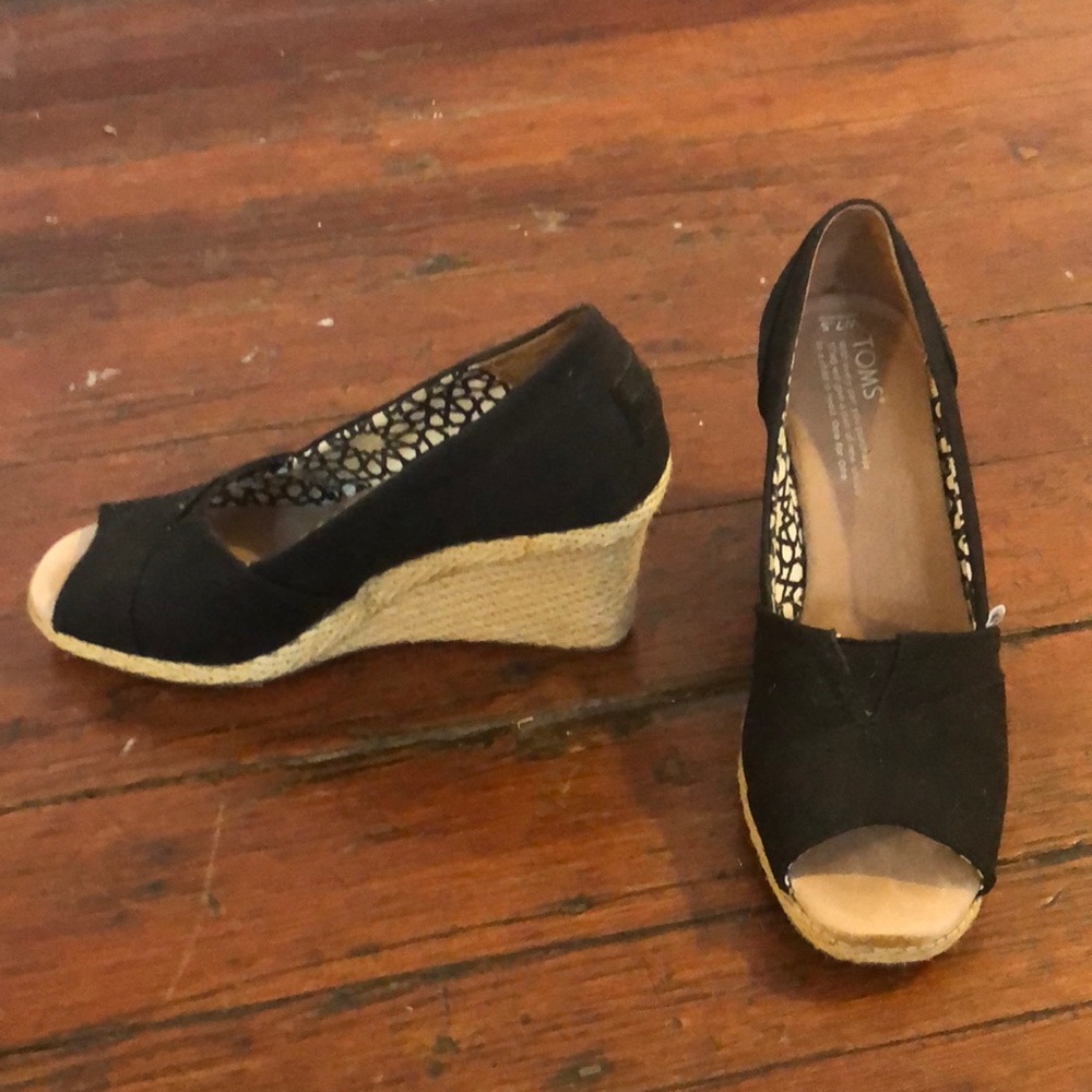TOMS black canvas open toe espadrille wedges